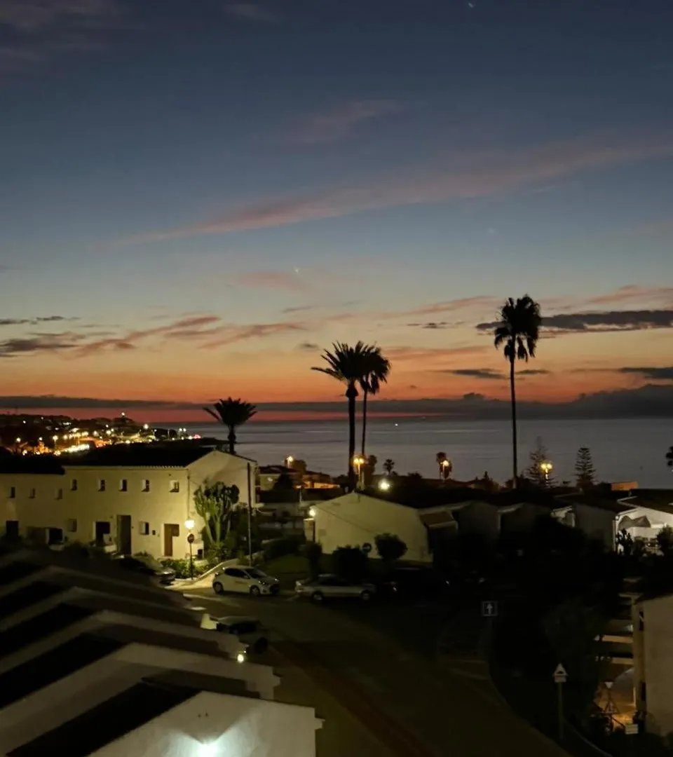 La Cala De Mijas Apartment, Sea View, 200M From The Beach, Close To Town 0*, La Cala De Mijas