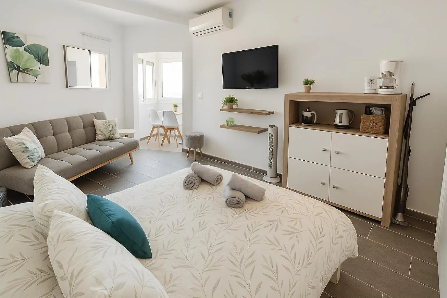 La Cala De Mijas Apartment, Sea View, 200M From The Beach, Close To Town 0*, La Cala De Mijas Spain